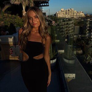 Hello Molly Get Her Attention Midi Dress - Black